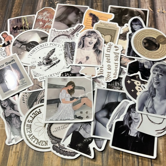 5for$10 Black And White Singer Taylor Swift 50Pc Stickers Notebook Accessories - Picture 4 of 4